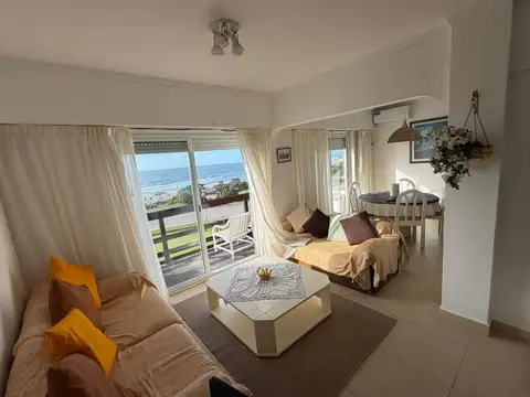  Venta Dpto 4 ambientes frente al Mar amoblado