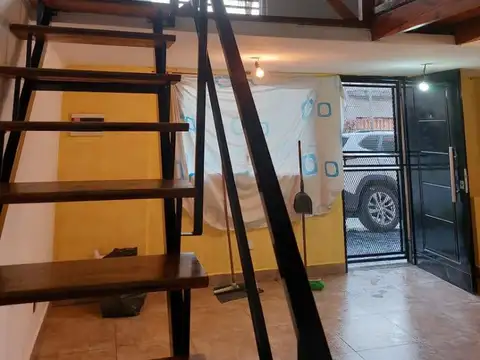 Departamento en Alquiler en Villa Ballester, $ 420.000