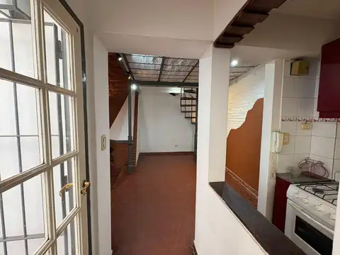 Depto Tipo Casa en Alquiler al Este