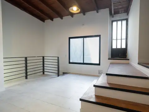 Depto Tipo Casa en Venta de 2 ambientes