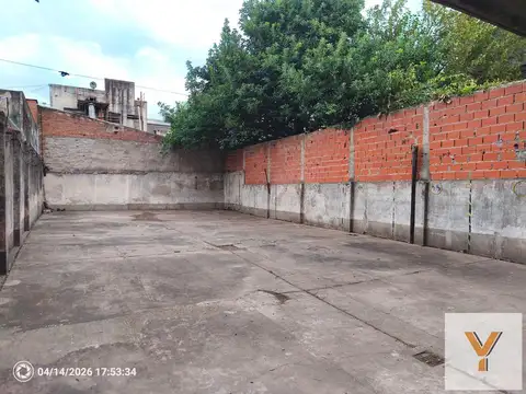 Cochera en Alquiler de 60  mts largo x 8  mts ancho