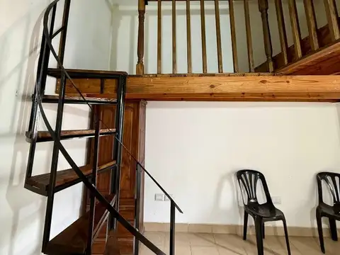 Depto Tipo Casa en Alquiler en Lomas de Zamora, $ 440.000