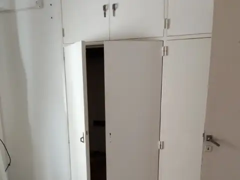 NUEVO VALOR   2 AMBIENTES.  BALLESTER CENTRO