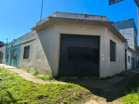 Departamento tipo casa en venta en Chilavert