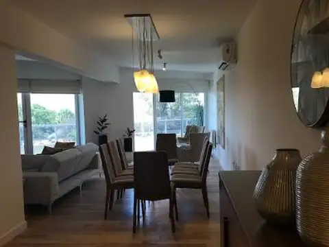 Departamento 3 ambientes con 2 baños