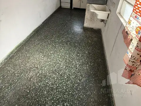 Depto Tipo Casa en Venta de 2 ambientes