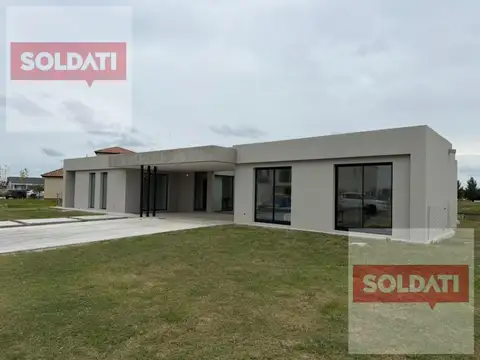 Casa en venta, al Agua en El Naudir - Escobar