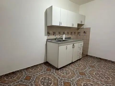 Casa en Alquiler con 1 cochera
