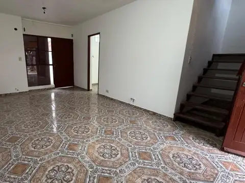 Casa en Alquiler de 3 dormitorios
