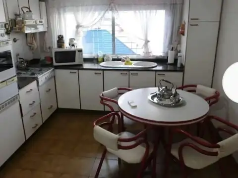 Casa en Venta en Moron Sur, USD 140.000