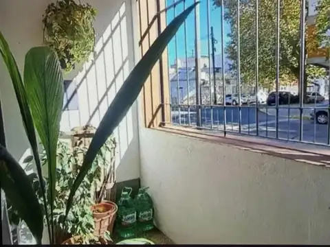 Depto Tipo Casa en Alquiler de 3 dormitorios