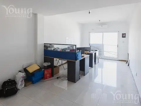 Oficina 1 ambiente con 1 baño