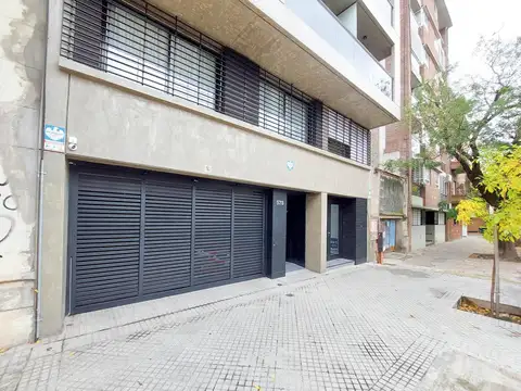 Local comercial en venta-Unico ambiente con baño en República de la Sexta, Rosario