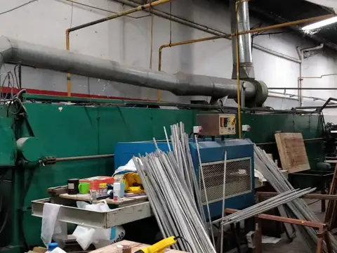 Excelente Planta Industrial 2500 m2