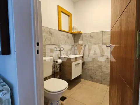 Casa en Alquiler con 1 cochera