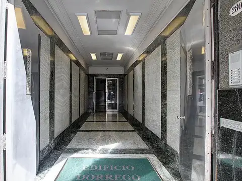 Oficina en Venta con 1 cochera