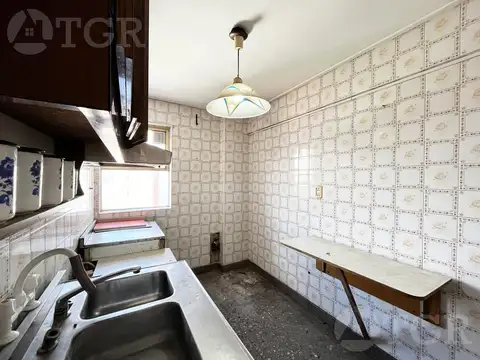 Departamento 4 ambientes con 2 baños