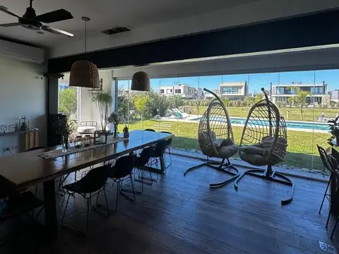 CASA A LA LAGUNA EN TERRALAGOS