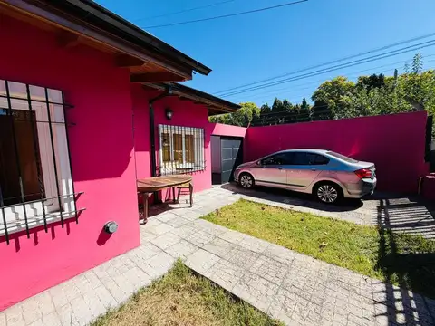 Casa en Venta con 4 cocheras