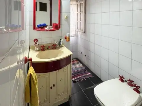 CASA 4 AMBIENTES - SAN ANTONIO DE PADUA SUR