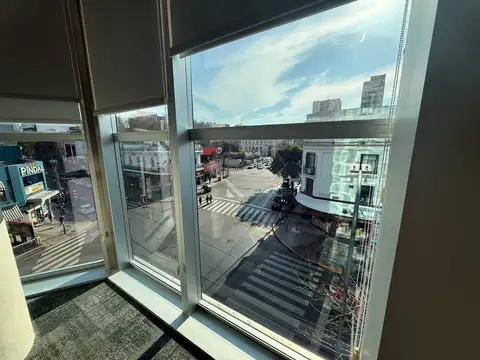 Avenida Monroe 5000, Piso 2