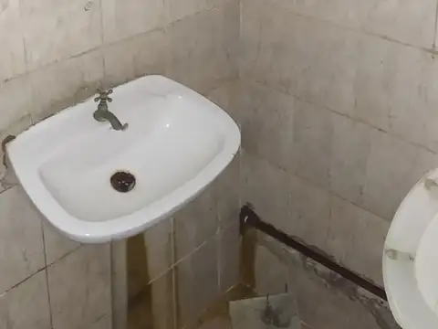 Local - Venta - Argentina, Tres de Febrero - PUAN 4703