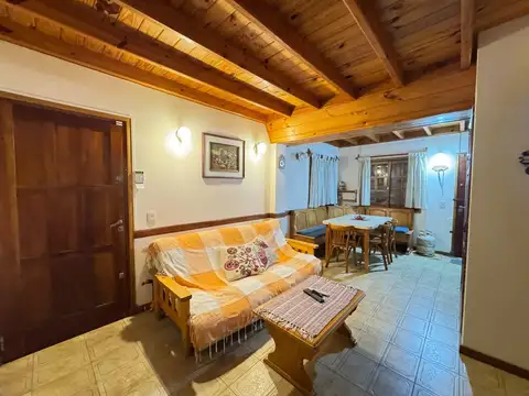 Depto Tipo Casa en Venta de 2 dormitorios