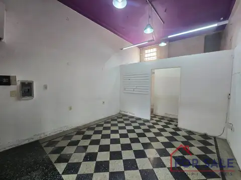 Local en Alquiler 50 años