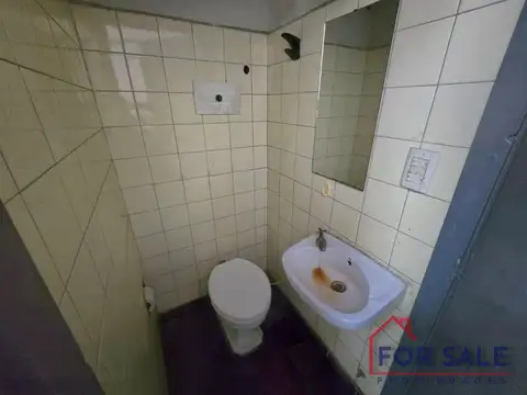 Local en Alquiler 50 años