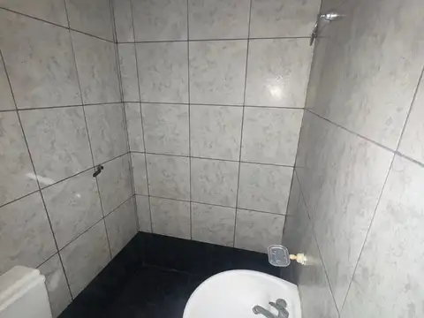 Departamento en Alquiler en Villa Gobernador Galvez, $ 360.000