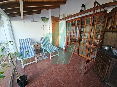 Excelente Triplex a la venta - Villa Santa Rita