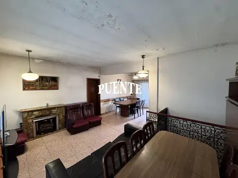 Casa en Venta en Adrogue, USD 150.000