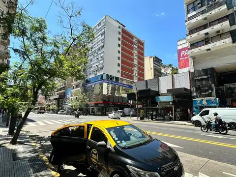 Local en Venta en Barrio Norte, USD 770.000