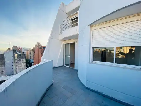 Alquilo Depto 2 dormitorios en Ituzaingó al 500.  B° Nva Cba