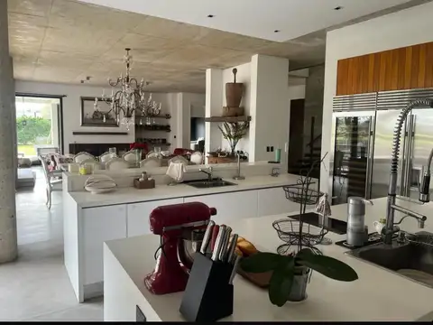 Casa en Alquiler Temporal A Estrenar