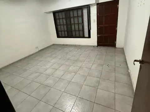Depto Tipo Casa en Alquiler con 1 cocheras