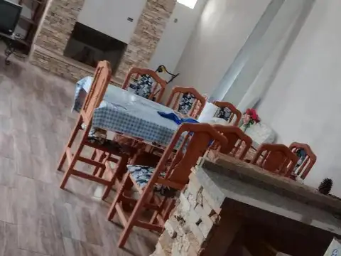 Ayacucho y Pasaje Almafuerte