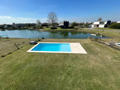Casa en El Canton - Norte a la laguna OPORTUNIDAD ORIENTACION NORESTE
