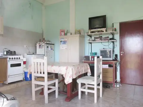 Diagonal Rivadavia 600