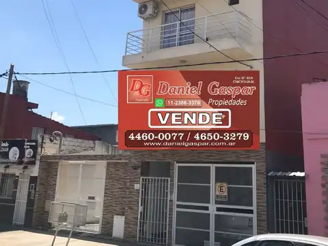 VENTA DPTO 2 AMB. IMPECABLE   CON COCHERA - LATERAL