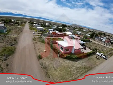 Casa 3 ambientes con 2 baños