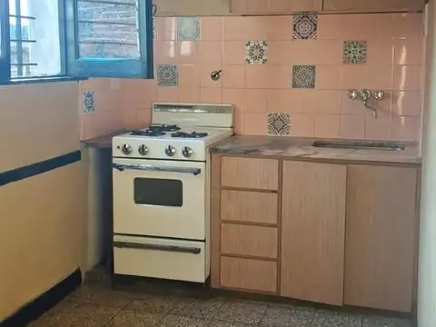 PH 3 AMBIENTES, SIN EXPENSAS. TERRAZA PROPIA, Caseros