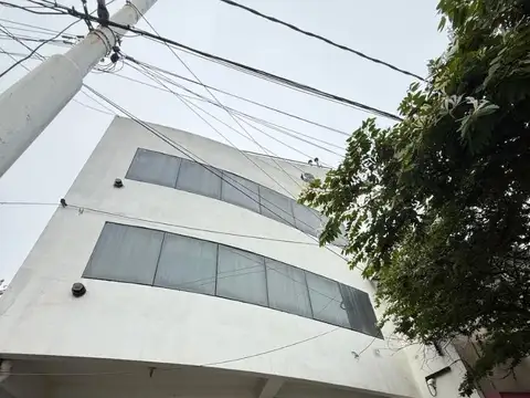 ALQUILO - INCREIBLE OFICINA - 120 M2