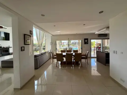 Casa en Venta en San Francisco, USD 495.000