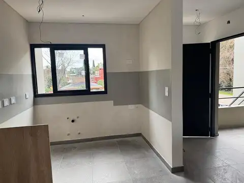 Casa 3 ambientes con 1 baño