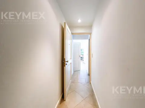 Venta Casa  8 ambientes Golfer's Pilar