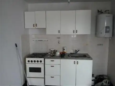 Avellaneda 258 , Piso 5