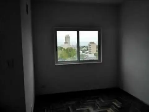 Departamento en Alquiler en Zarate, $ 320.000