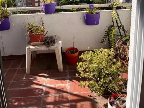 Av. San Juan 3000, Piso 8