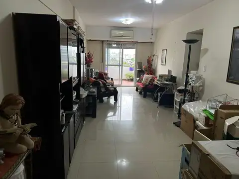 Av. San Juan 3000, Piso 8